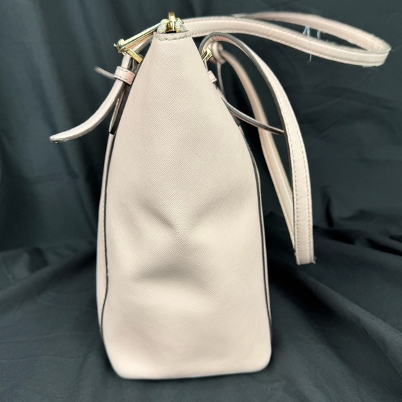 Michael Kors Light Pink Jet Set Top Zip Tote Bag  Saffino Leather & MK Charm - Picture 4 of 14